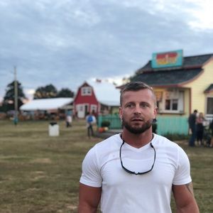 Meet your Posher, Brandon